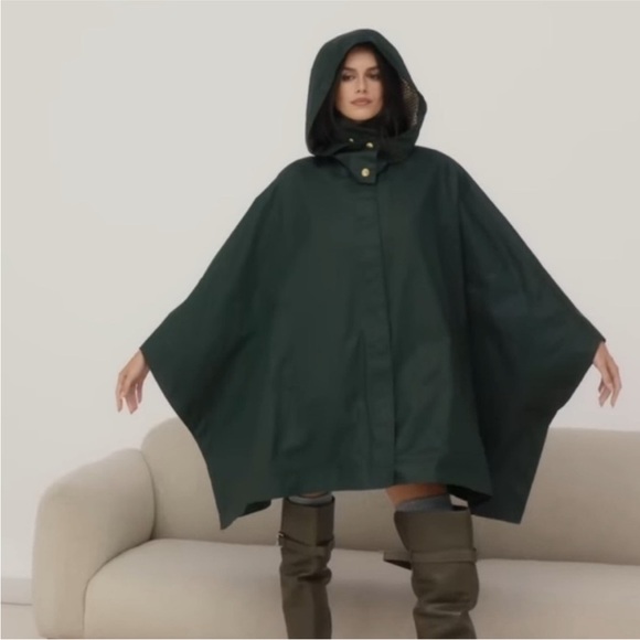 Zara Jackets & Blazers - ZARA WAXED CAPE ZW COLLECTION 2969/250/500 030/338